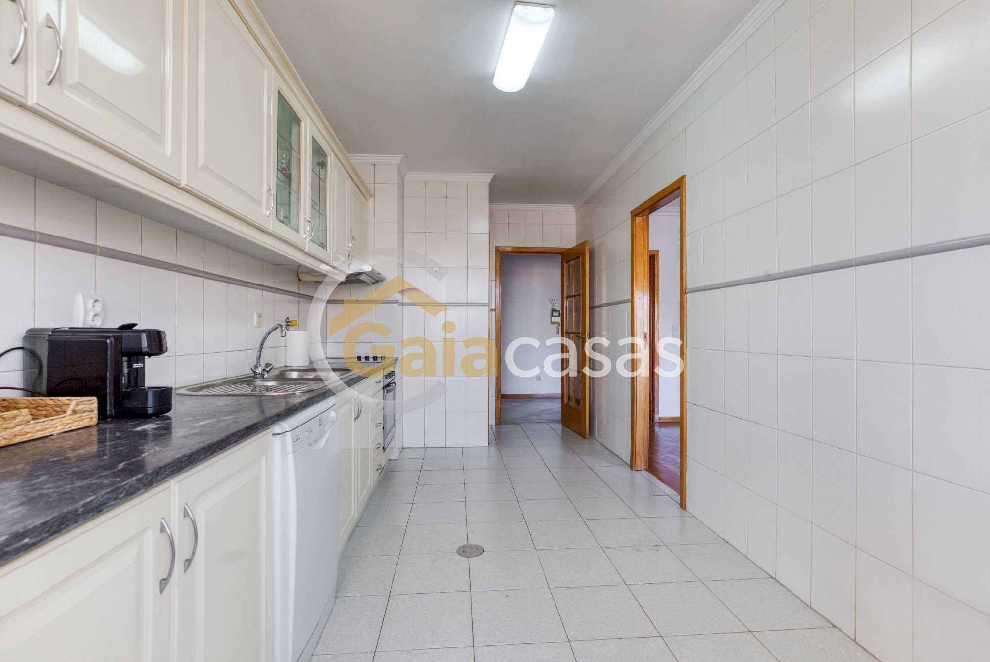 cozinha-ampla.jpg