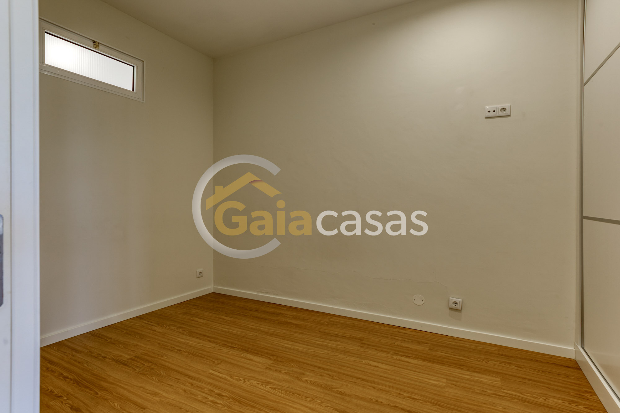 quarto-mais-um.jpg