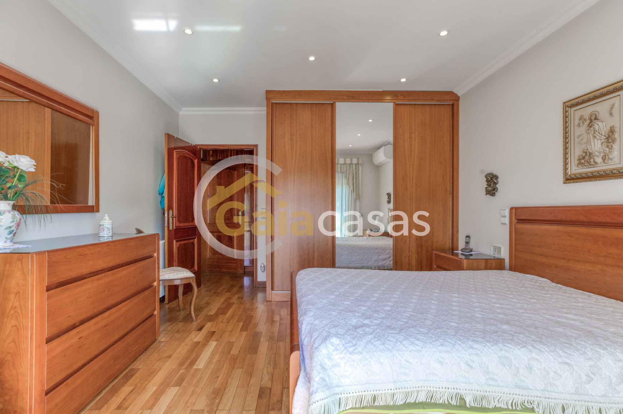 quarto-do-imovel.jpg